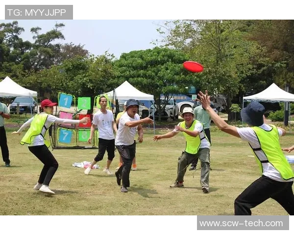 广州飞盘队在全国飞盘配合排行榜中荣获第四名展现出强大实力与团队默契